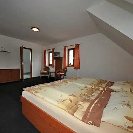Praktik Krumlov Pensión Přísečná
